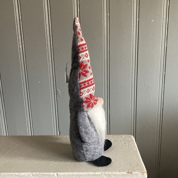 NWT-14” Gray Christmas Holiday Gnome Decorstion w/ Red, White & Gray Sweater Hat - Picture 9 of 17